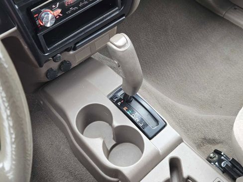 Used 2003 Toyota Tacoma PreRunner image 18