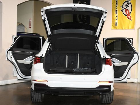 Used 2021 Audi Q3 2.0T Premium Plus w/ Premium Plus Package image 88