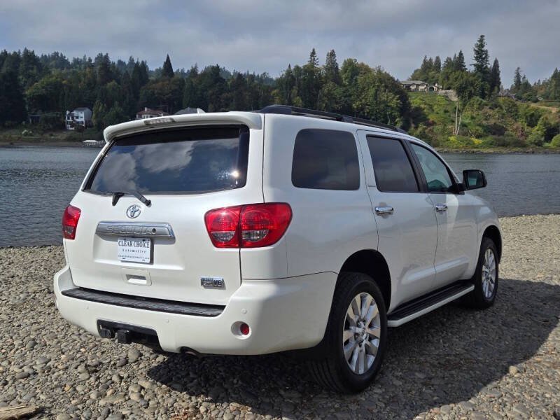 Used 2016 Toyota Sequoia Platinum AWD/4WD image 9