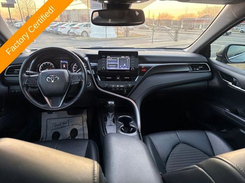 Used 2021 Toyota Camry SE w/ Convenience Package image 21
