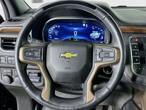 Used 2023 Chevrolet Tahoe High Country w/ Advanced Technology Package AWD/4WD image 14