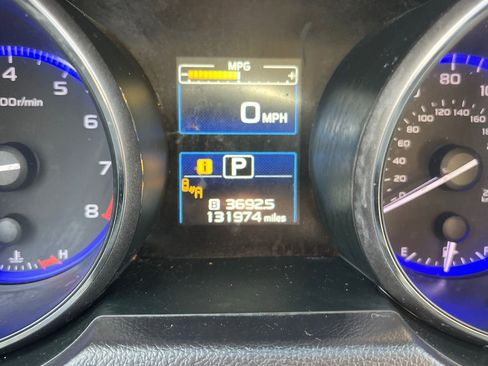 Used 2015 Subaru Outback 3.6R Limited image 14