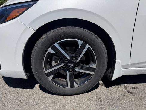 Used 2024 Nissan Sentra SV w/ All-Weather Package FWD image 7