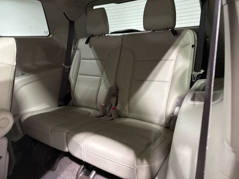Used 2018 GMC Acadia Denali w/ LPO, Floor Liner Package AWD/4WD image 25