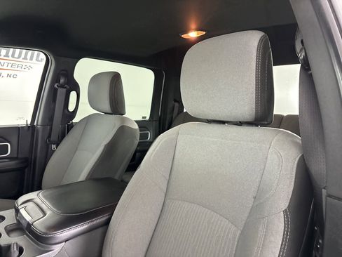 Used 2024 RAM 3500 Big Horn image 9