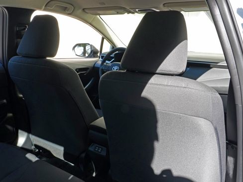 Used 2023 Toyota Corolla LE w/ Carpet Mat Package (TMS) FWD image 30