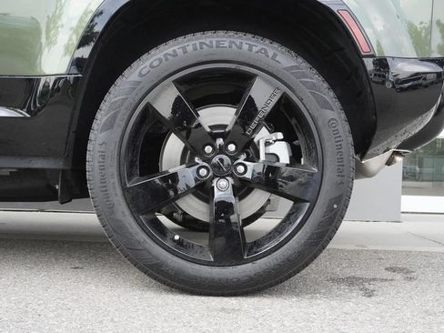 New 2026 Land Rover Defender 110 X-Dynamic SE AWD/4WD image 33