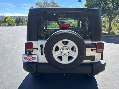 Used 2008 Jeep Wrangler X AWD/4WD image 8