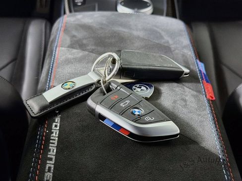 Used 2025 BMW M2 w/ Lighting Package RWD image 41