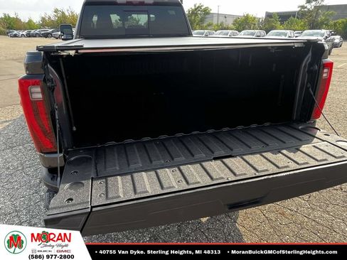 Certified 2025 GMC Sierra 2500 Denali Ultimate AWD/4WD image 11