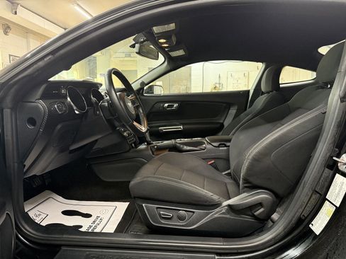 Used 2015 Ford Mustang Coupe w/ Equipment Group 051A image 11