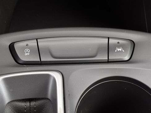New 2026 Chevrolet Trax LS w/ LS Convenience Package FWD image 14