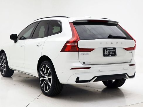 Used 2024 Volvo XC60 B5 Plus w/ Protection Package Premier AWD/4WD image 6