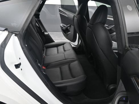 Used 2021 Tesla Model S Plaid image 44