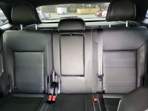 Used 2023 Volkswagen Atlas Cross Sport SE image 5