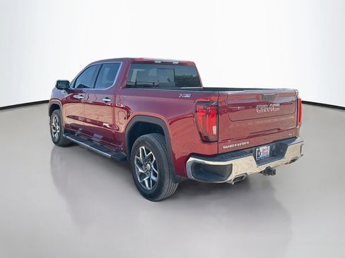 Used 2023 GMC Sierra 1500 SLT AWD/4WD image 5