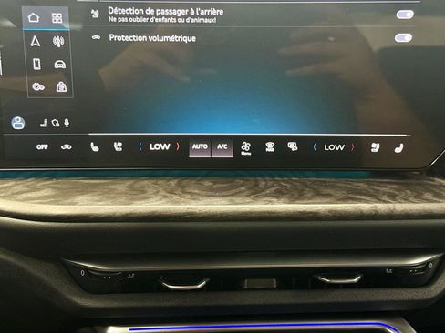 Certified 2025 Audi Q5 Premium AWD/4WD image 16