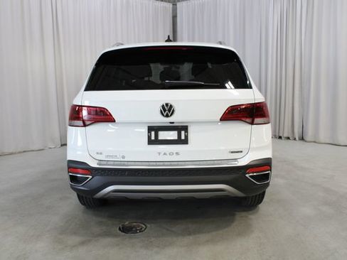 Used 2024 Volkswagen Taos SE AWD/4WD image 24