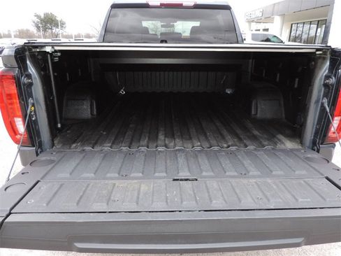 Certified 2021 GMC Sierra 1500 SLT image 11