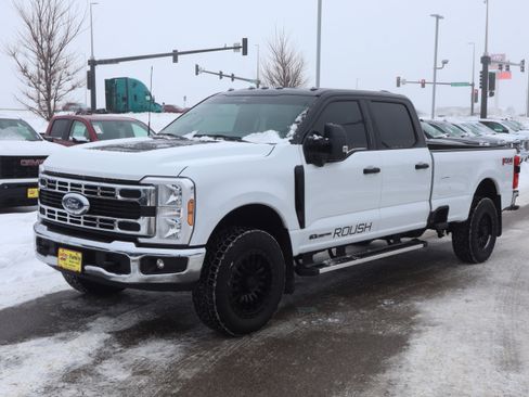 Used 2024 Ford F350 XLT w/ 360-Degree Camera Package image 3