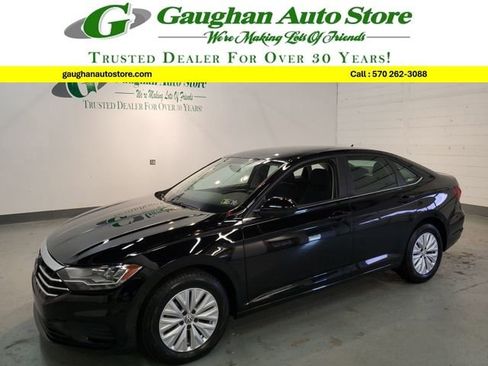 Used 2019 Volkswagen Jetta S image 1
