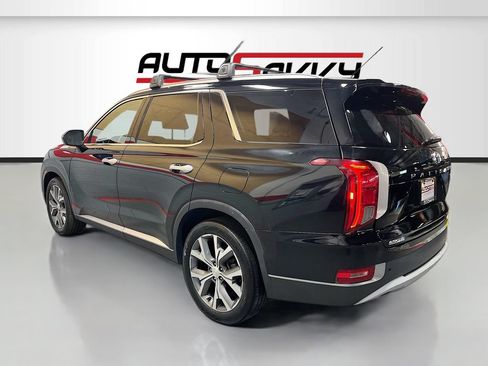 Used 2022 Hyundai Palisade SEL w/ Convenience Package AWD/4WD image 5
