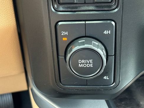 Used 2024 Ford F250 Lariat w/ Sport Appearance Package AWD/4WD image 20