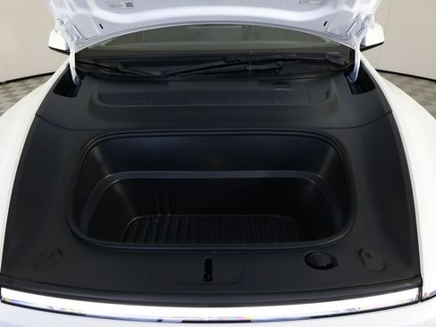 Used 2026 Tesla Model Y Long Range AWD/4WD image 34