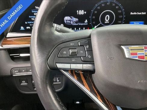 Used 2021 Cadillac Escalade Premium Luxury w/ Performance Package AWD/4WD image 23