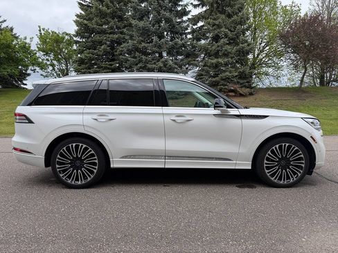Used 2023 Lincoln Aviator Black Label w/ Dynamic Handling Package AWD/4WD image 6