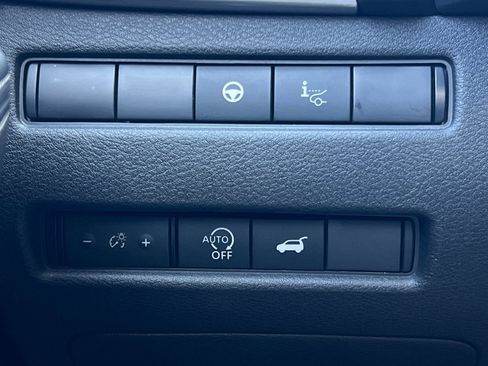 Certified 2023 Nissan Rogue Platinum w/ Platinum Premium Package image 32