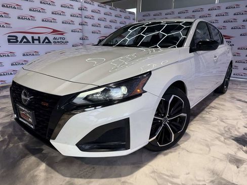 Used 2023 Nissan Altima 2.5 SR w/ SR Premium Package AWD/4WD image 56