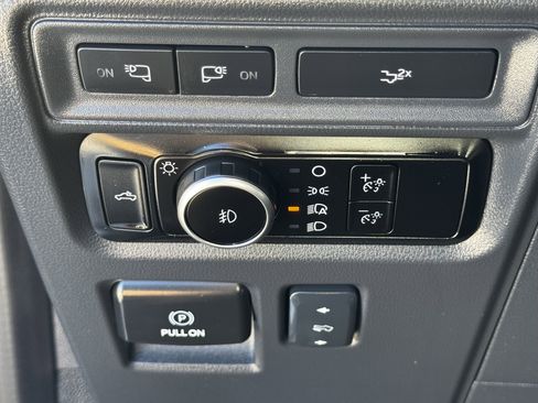 Used 2023 Ford F150 XLT w/ Equipment Group 302A High image 25