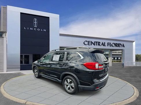 Used 2021 Subaru Ascent Premium w/ Convenience Package AWD/4WD image 7