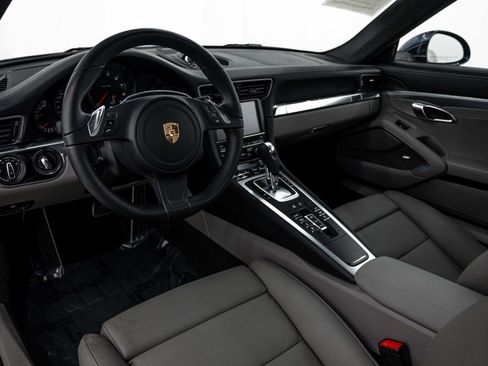 Certified 2014 Porsche 911 Carrera 4S AWD/4WD image 4