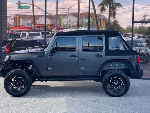 Used 2017 Jeep Wrangler Unlimited Sport image 6