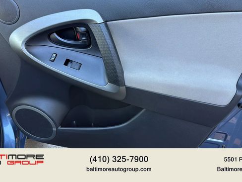 Used 2011 Toyota RAV4 4WD image 19