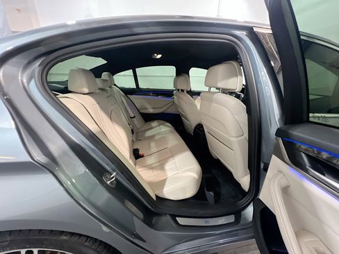 Used 2018 BMW 530e image 22