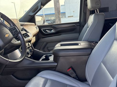 Used 2022 Chevrolet Tahoe LT w/ Max Trailering Package image 8