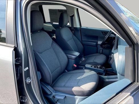 Certified 2025 Ford Maverick XLT w/ XLT Luxury Package AWD/4WD image 7