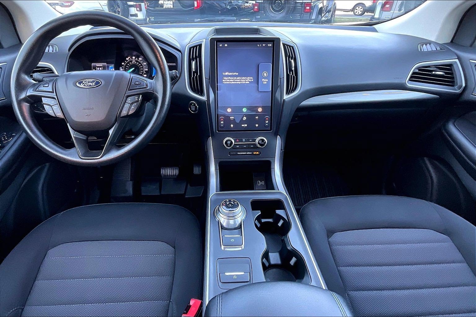 Certified 2022 Ford Edge SE w/ Black Appearance Package AWD/4WD image 13