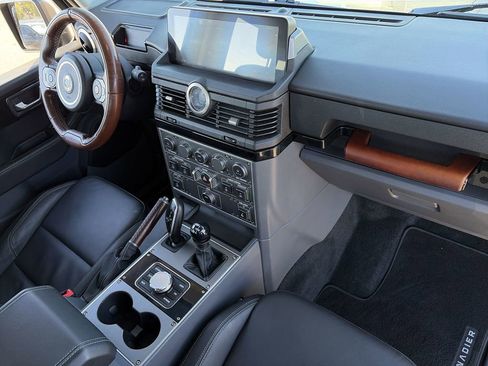 Used 2024 INEOS Grenadier Fieldmaster Edition image 21