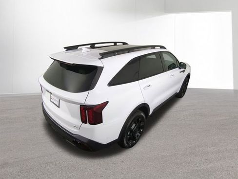 New 2026 Kia Sorento SX Prestige w/ Olive Brown Leather Package image 40
