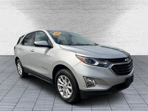 Used 2020 Chevrolet Equinox LT w/ Driver Convenience Package AWD/4WD image 7