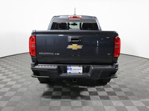 Used 2018 Chevrolet Colorado LT w/ LT Convenience Package image 6