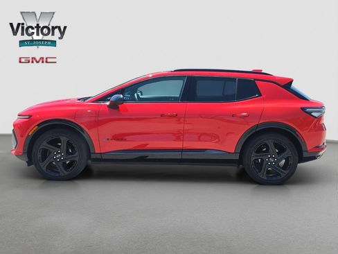 Used 2025 Chevrolet Equinox EV RS w/ Convenience Package II FWD image 6