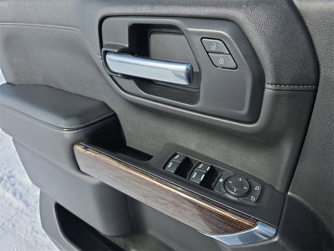 Used 2020 GMC Sierra 1500 Elevation image 26