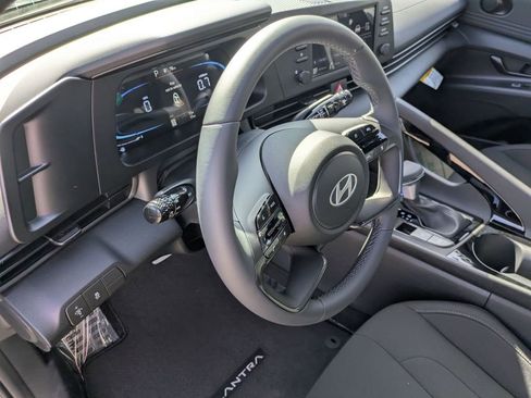 New 2026 Hyundai Elantra SEL Sport Premium FWD image 15