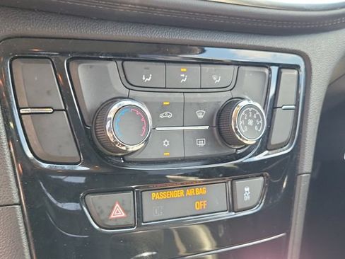 Used 2018 Buick Encore Preferred FWD image 27