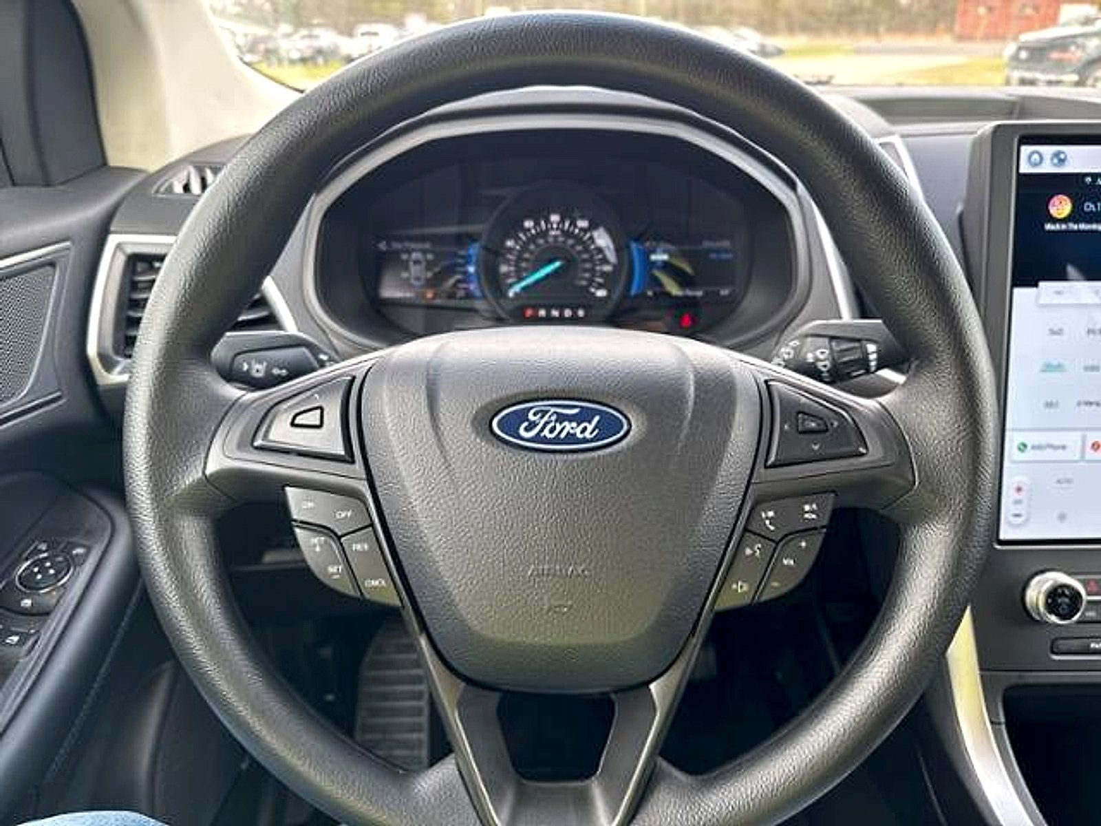 Used 2024 Ford Edge SE AWD/4WD image 13